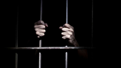 Житель Кульсары получил 15 лет за убийство бывшей жены из-за переписки
