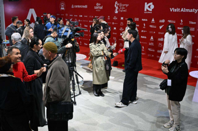 Фестиваль сериалов открылся в Алматы