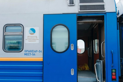 Между Атырау и Алматы начал курсировать ежедневный поезд