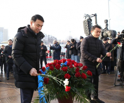 Память героев Независимости почтили в Алматы